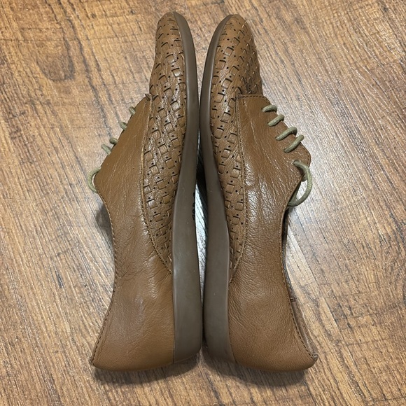 Bass | Leather Woven Lace Up Platforms - Picture 7 of 16